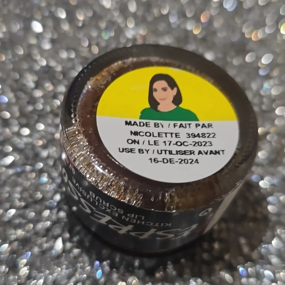 🧚‍♀️ESPRESSO Lush RARE Kitchen Exclusive Lip Scrub NWT